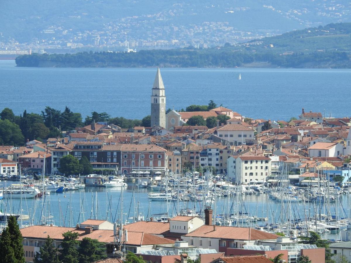 Apartma Harmony Izola Esterno foto